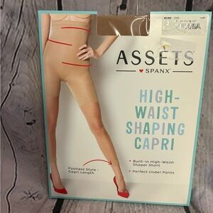 SPANX Assets High Waist Shaping Capri Footless 125-155lb 5'1"-5'9" Nude Sz 2 NWT